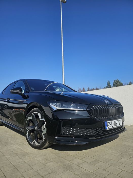 Odstapie wynajem auta Skoda Superb IV sportline