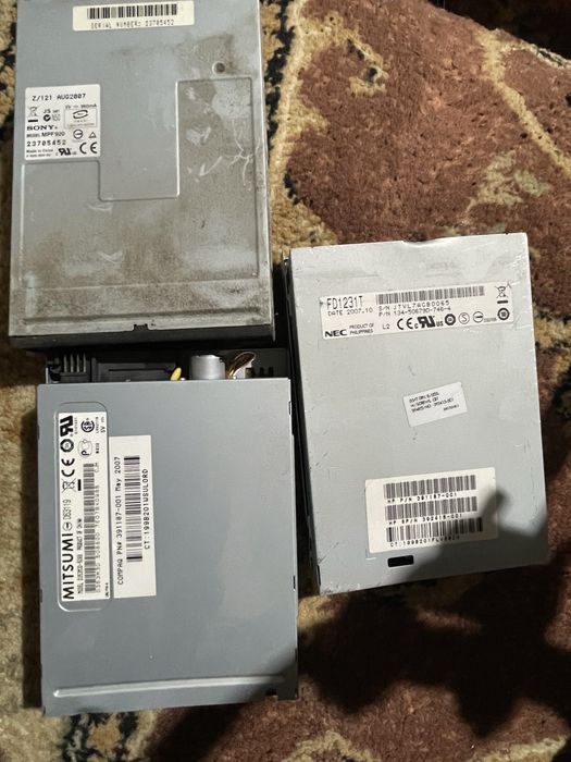 Флоппи дисковод для пк