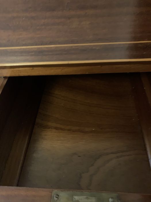 Escrivaninha antiga em madeira maciça