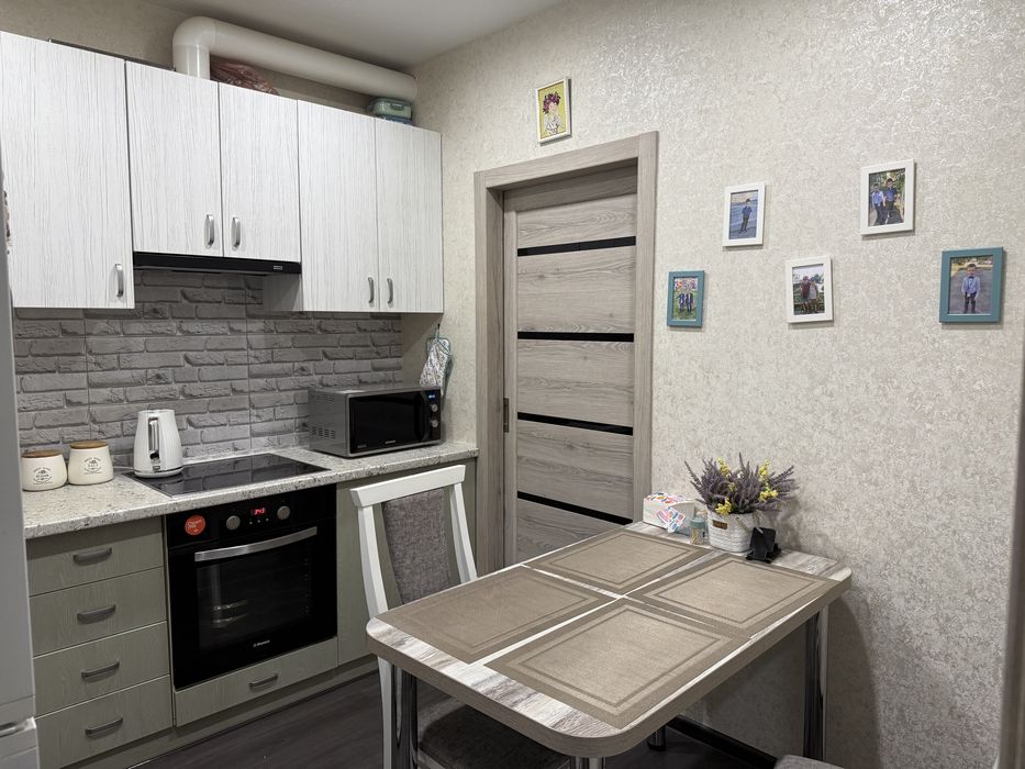 1к Набережний квартал