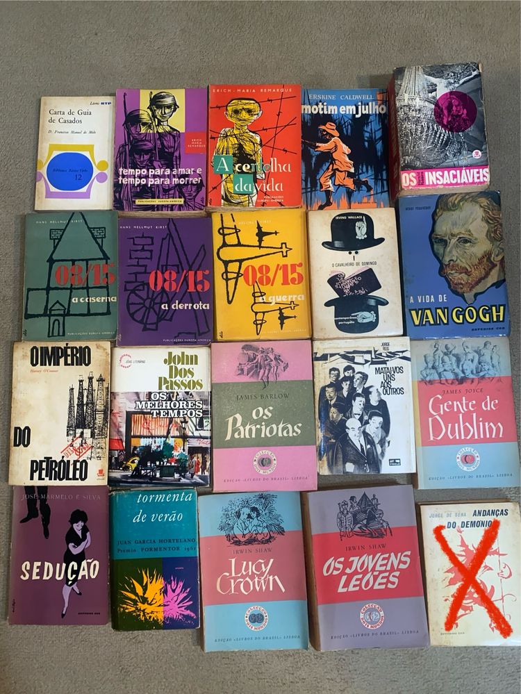 Livros de coleções diferentes