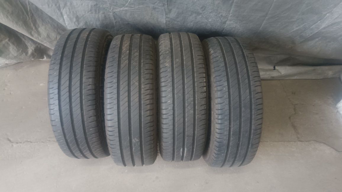 Opony wzmacniane 215/65/16C, Michelin AGILIS 3