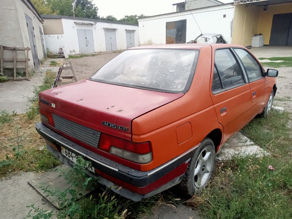 Пежо 405 1.6 бензин в разборе