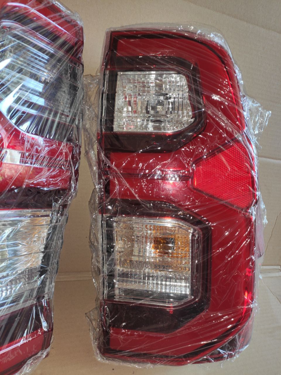 Фонарь Toyota Hilux, задній стоп Хайлюкс,, 2015-2024
