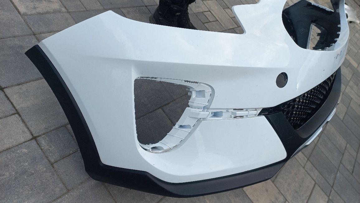 Kia x-ceed zderzak przód przedni bialy wd
