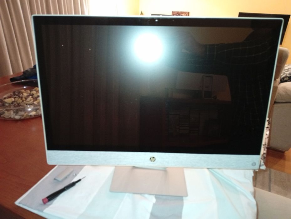 HP Pavilion All In One 24-r052nd I7-7700T