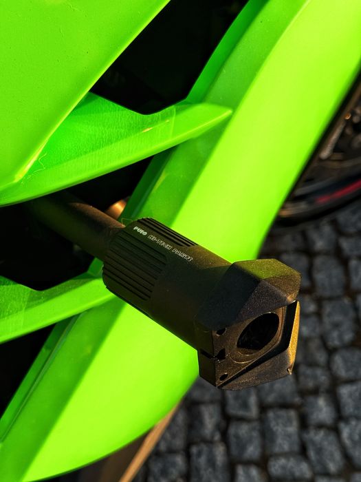 Kawasaki Ninja 300 ABS AKRAPOVIC