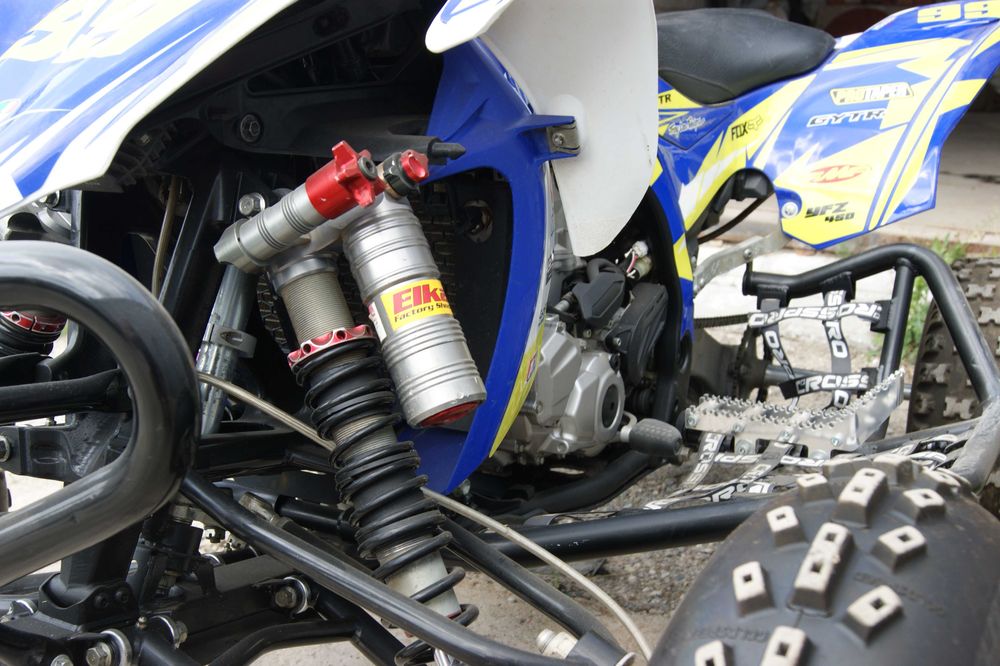 YAMAHA YFZ450 квадр
