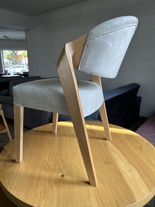 Krzesło drewniane lite Nowoczesne