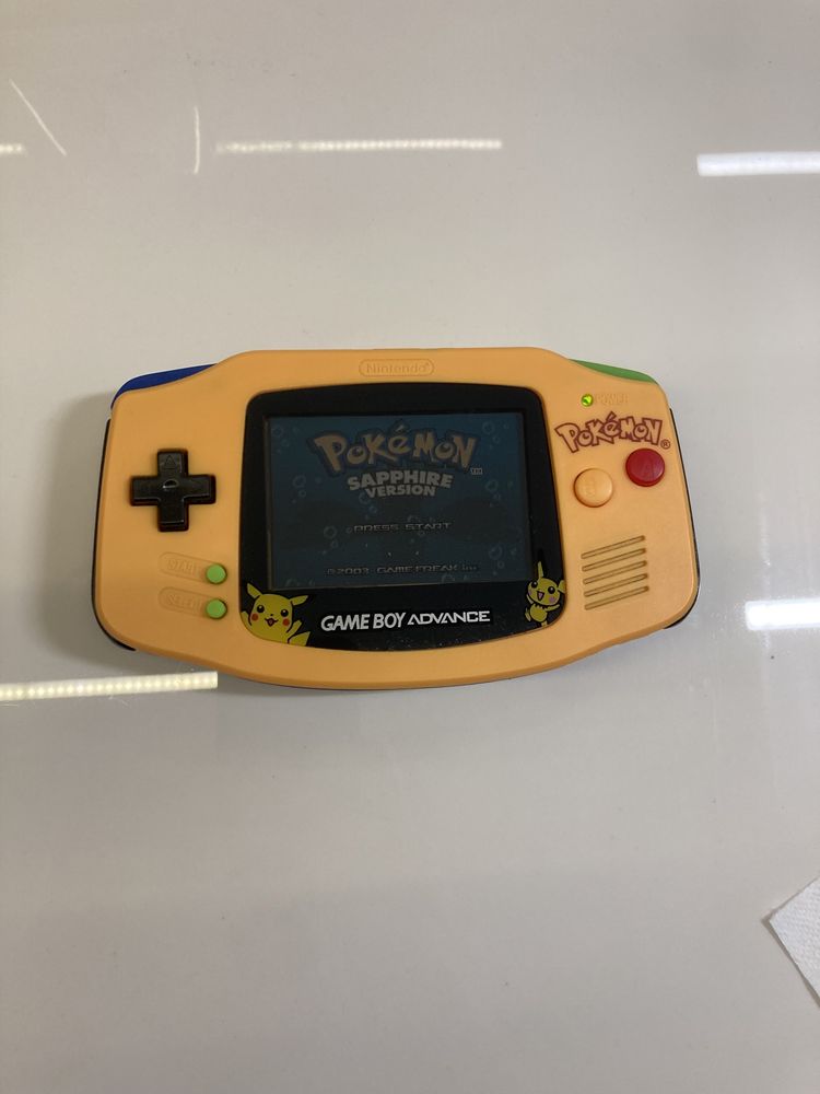 Game Boy Advance + pokemon