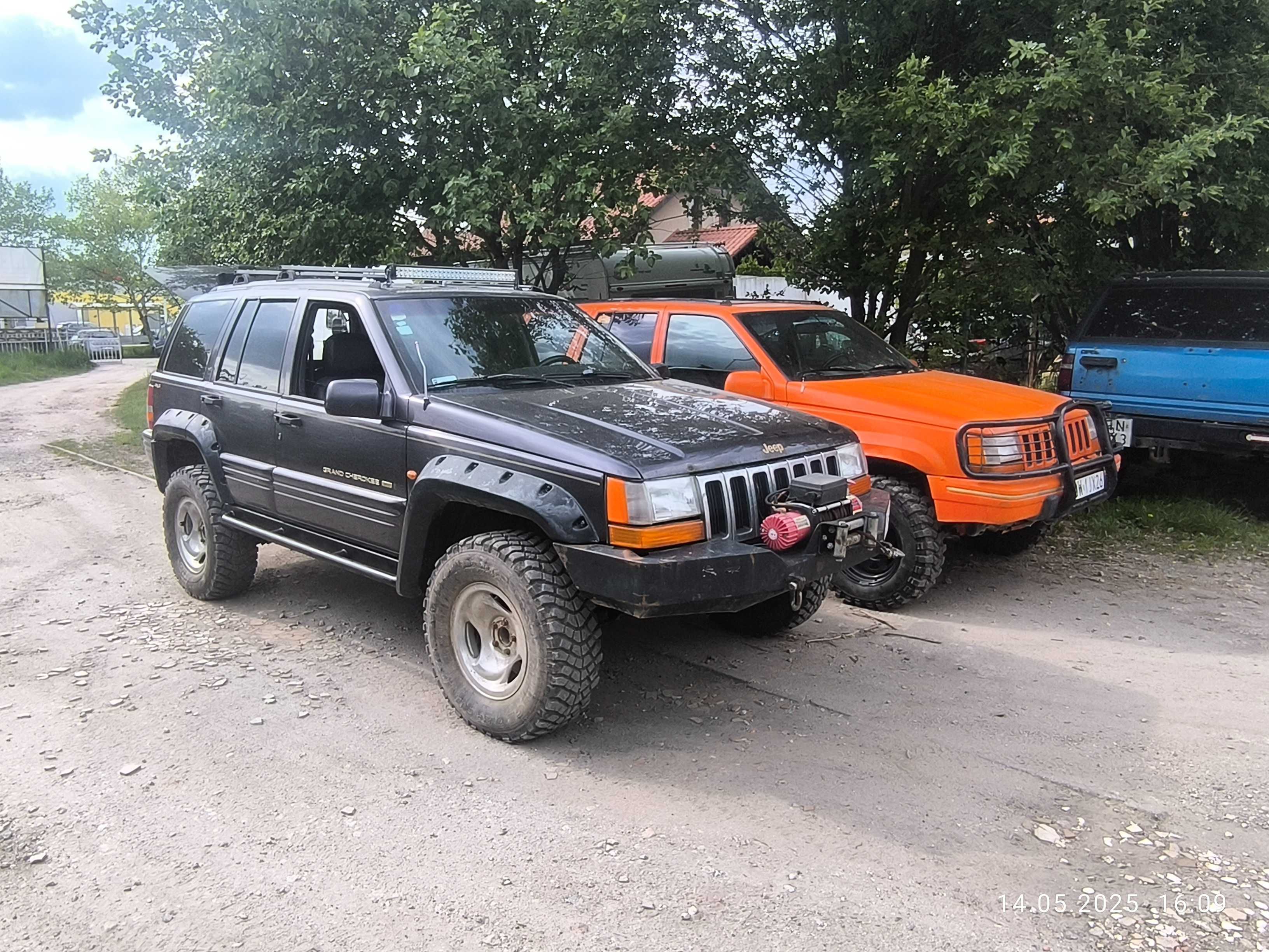 Jeep Grand Cherokee Off Road v8