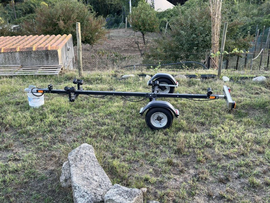 Atrelado para kayak