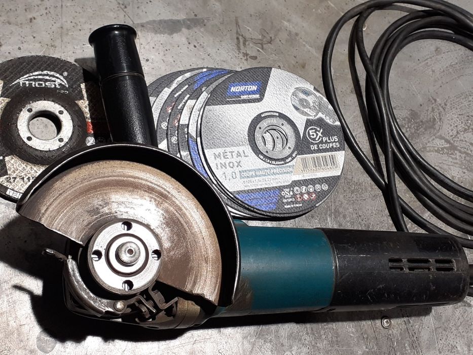 Szlifierka kątowa makita