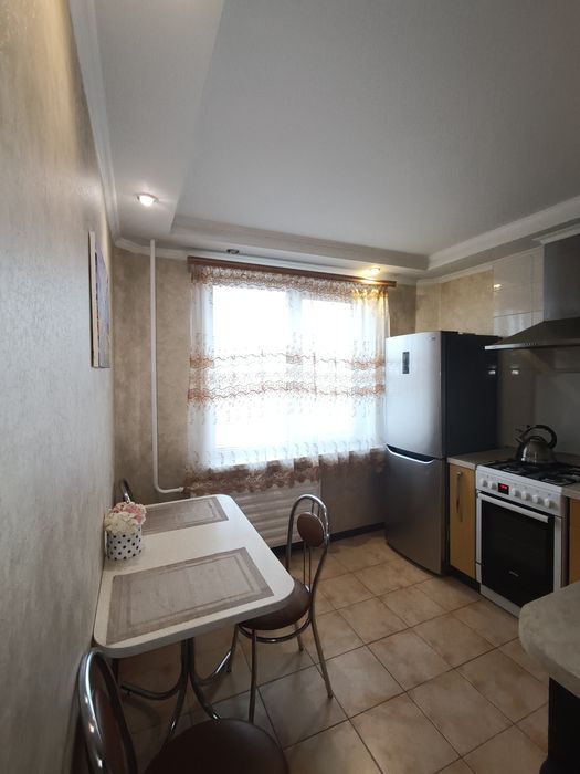 Здам квартиру подобово НагоркаСВіТЛО Є!!!