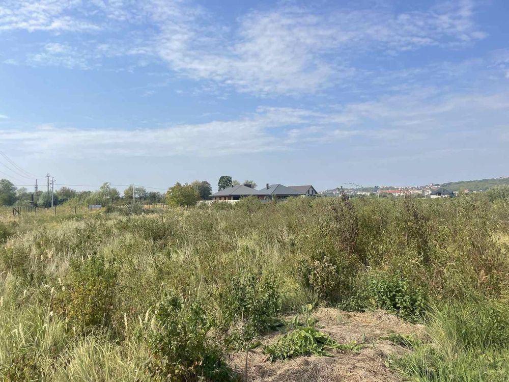 Продам ділянку в Оноківцях