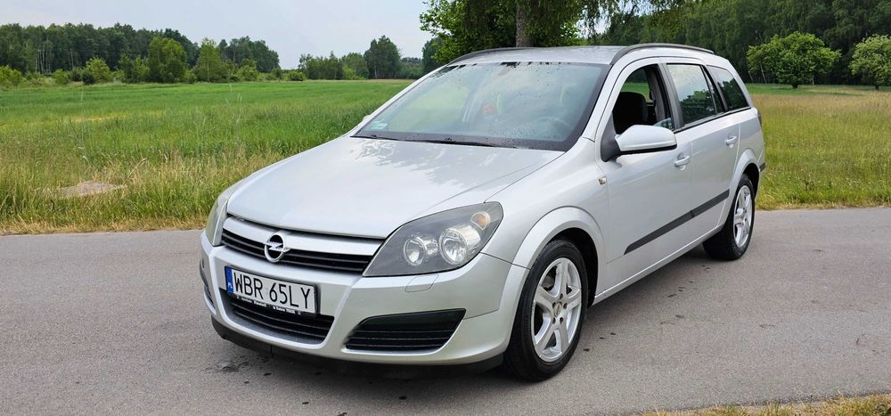 Opel Astra H 1.6benz 2005r klima bez korozji zarejestrowana