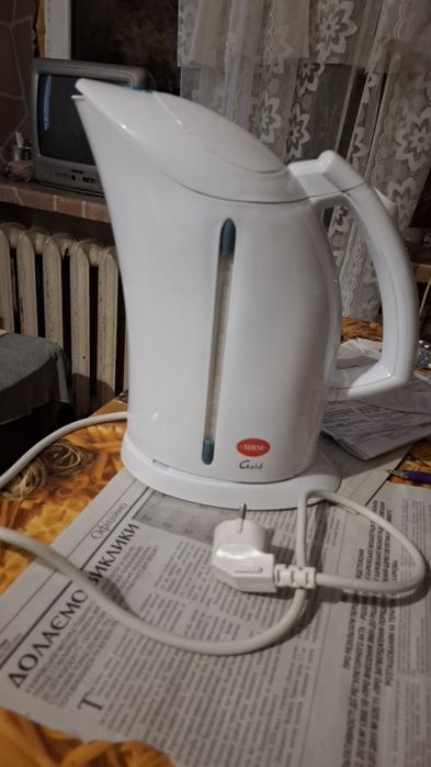 Електричний чайник MBM GOLD.
