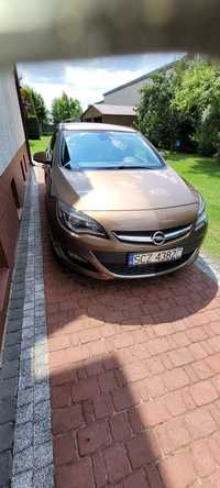 Opel Astra OPEL ASTRA IV J 1,4 140 KM benzyna