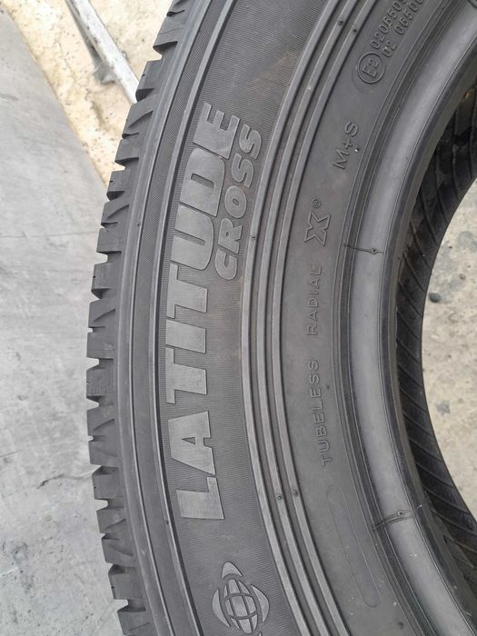 Резина зима 80% протектор Michelin 265/65 R17  Latitude Cross