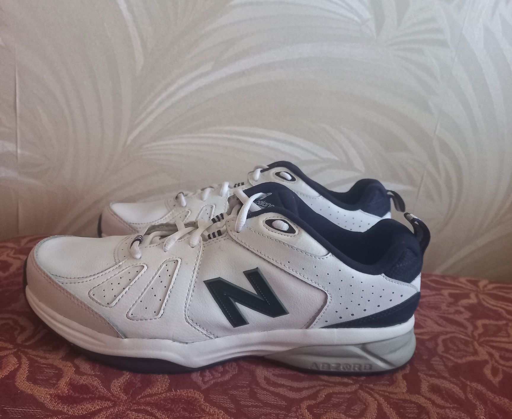 New Balance 624v5, p. 44,5