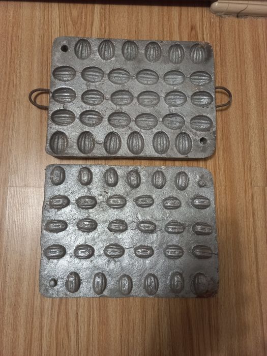 Горішниця вафельниця