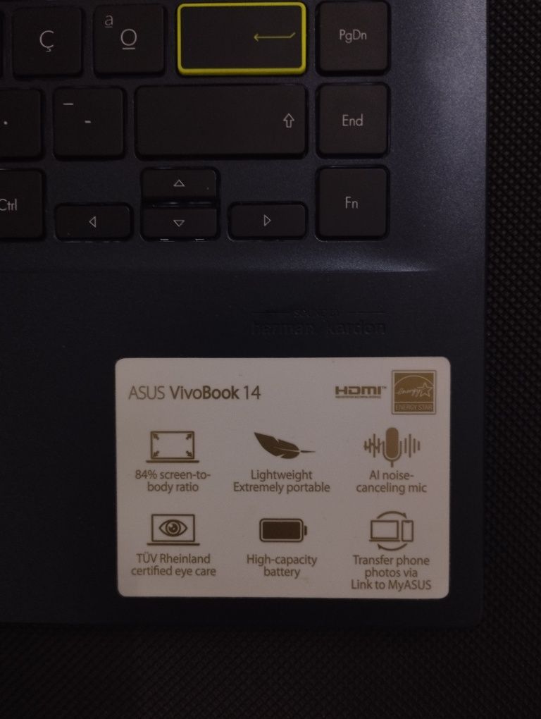 Computador portátil ASUS Vivobook 14"