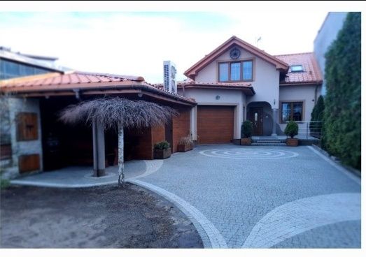 Sprzedam dom jednorodzinny