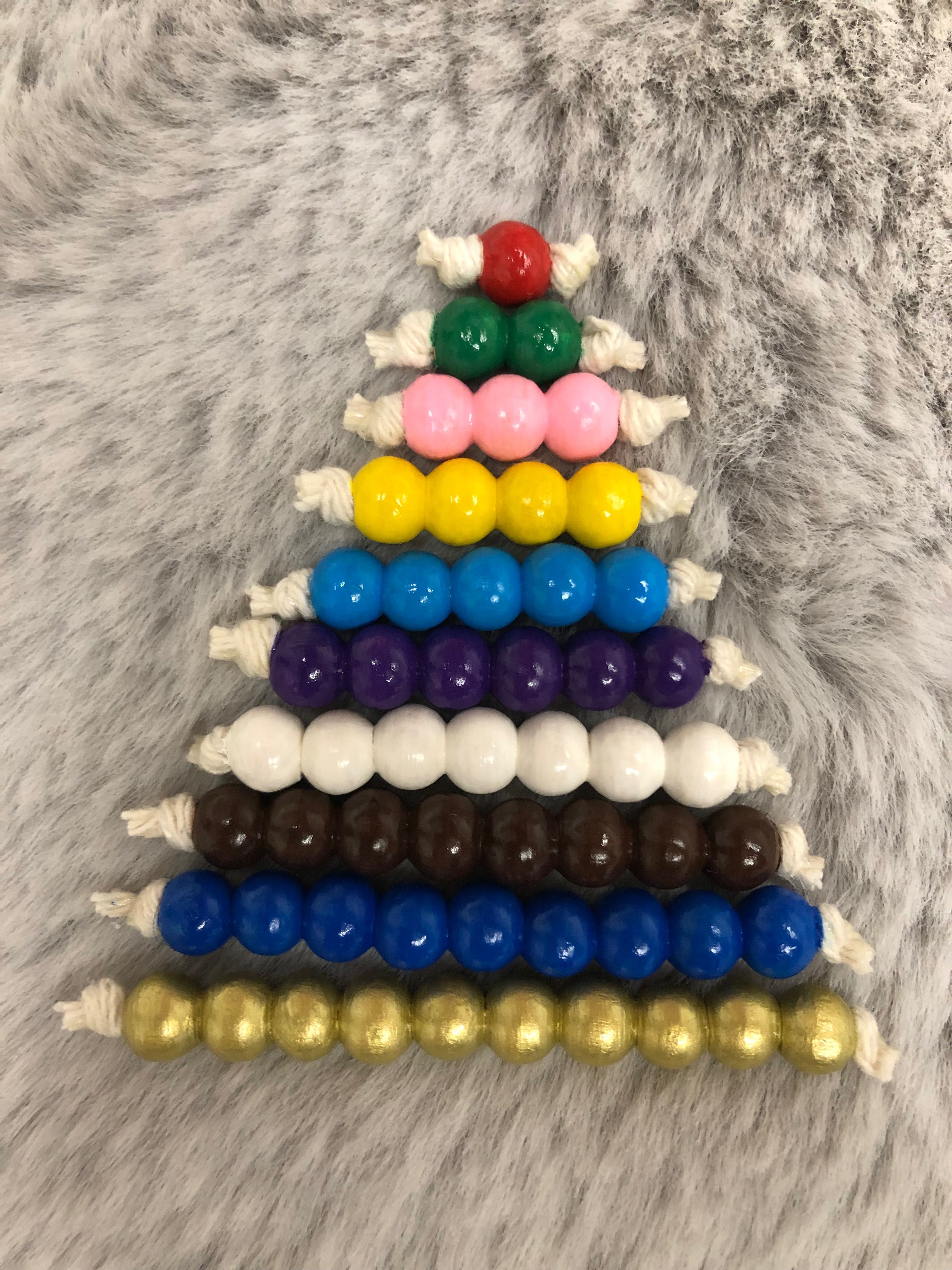 Kolorowe perły Montessori