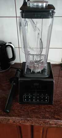 Blender kielichowy CASO B3000 Touch 1400W.