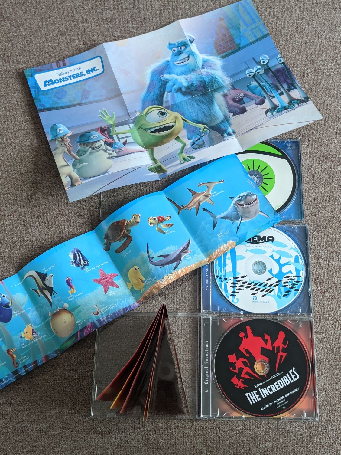 Фирменный CD саундтрек Finding Nemo The Incredibles Monster Inc