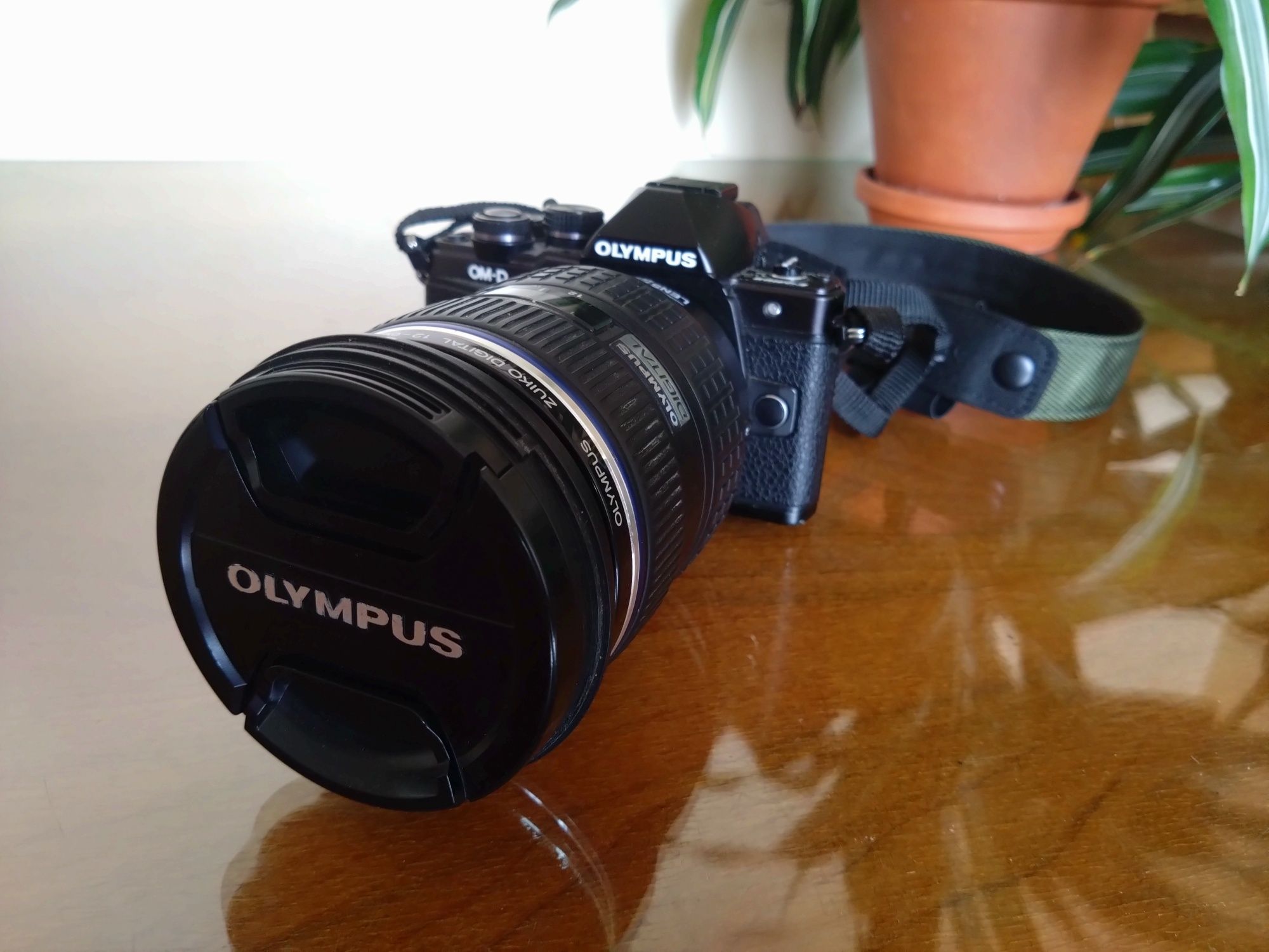 Aparat Olympus OM-D E-M10 Mark II + obiektyw 12-60 mm f/2.8-4.0