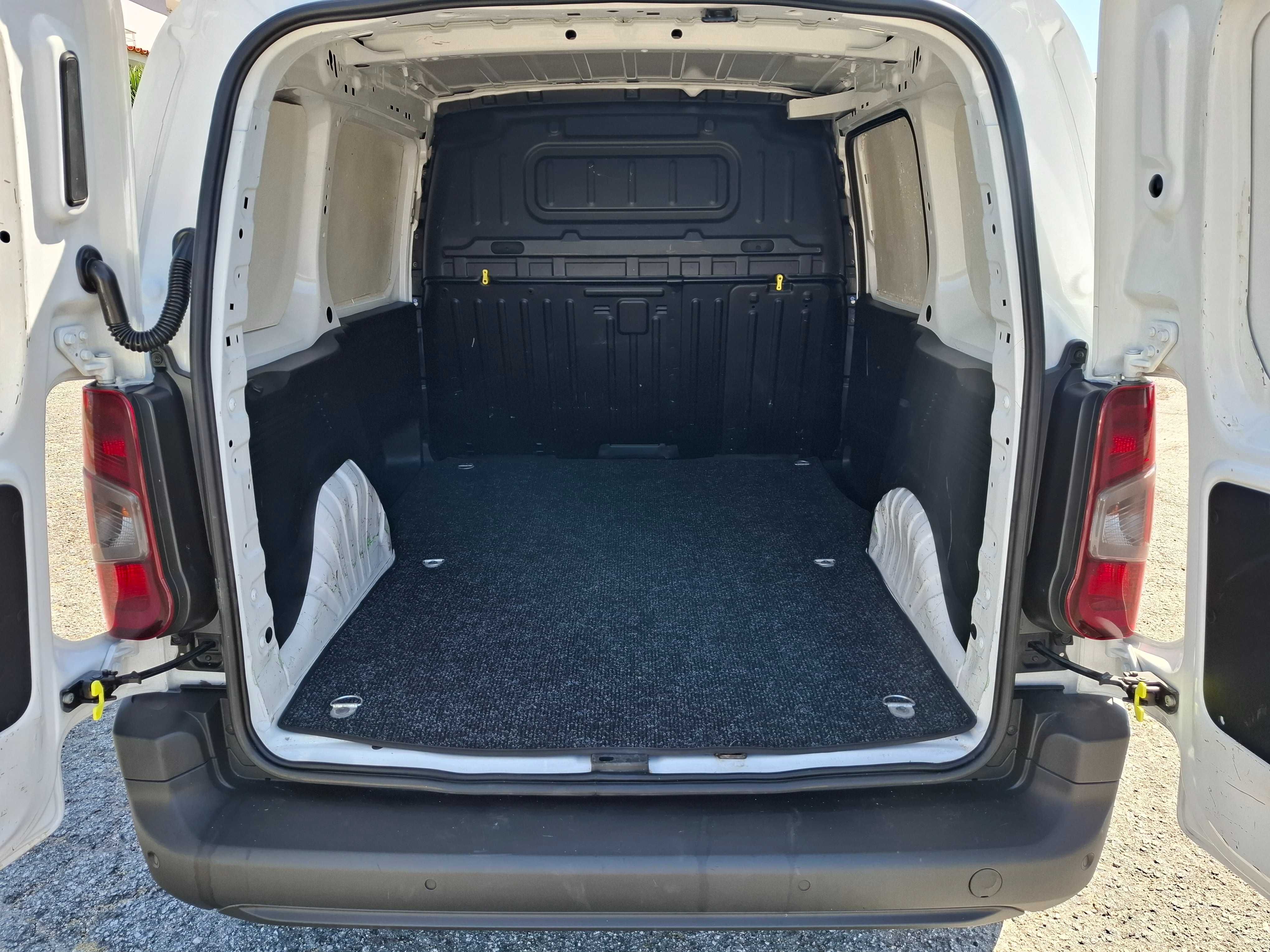 Berlingo Nacional 1.6-100cv 101800km iva Dedutível 3 lugares