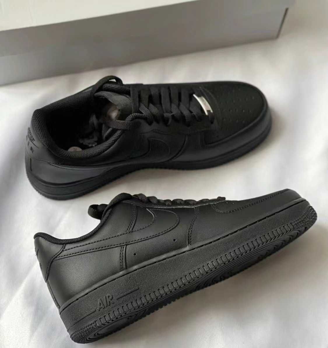 Nike Air Force 1 '07 Black 44