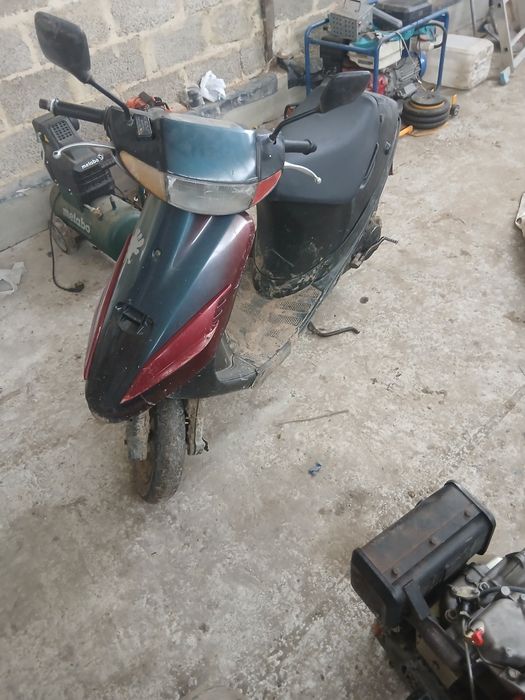 Скутер сузукі сепія