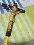 Vendo dois crucifixo em bom estado