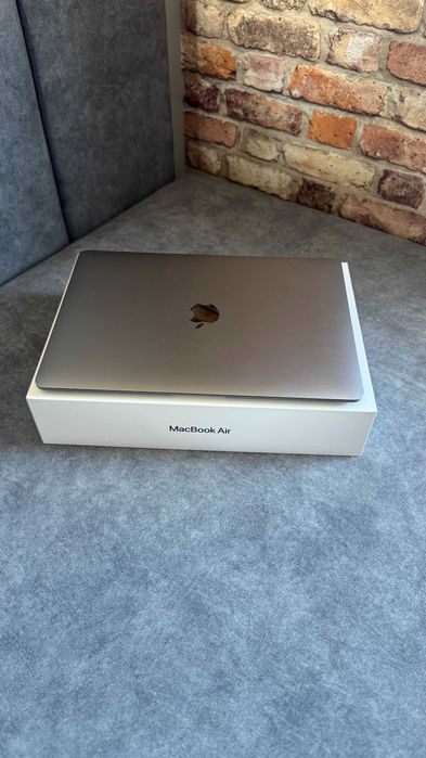 MacBook Air M1 13” /8GB RAM / 512GB SSD