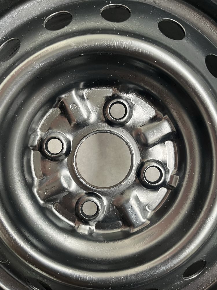 Felga Stalowa Toyota 14” 5,5J 14 Yaris Felga 4x100 Cena za szt komplet