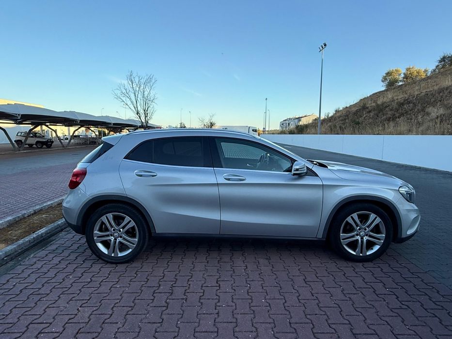 2017 Mercedes-Benz GLA 180d