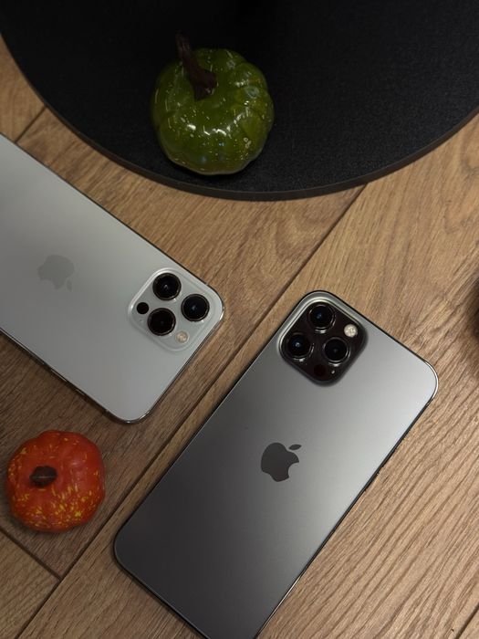 Б/у IPHONE 12Pro Max 128/256 всі кольори Костюшка,5 igrand