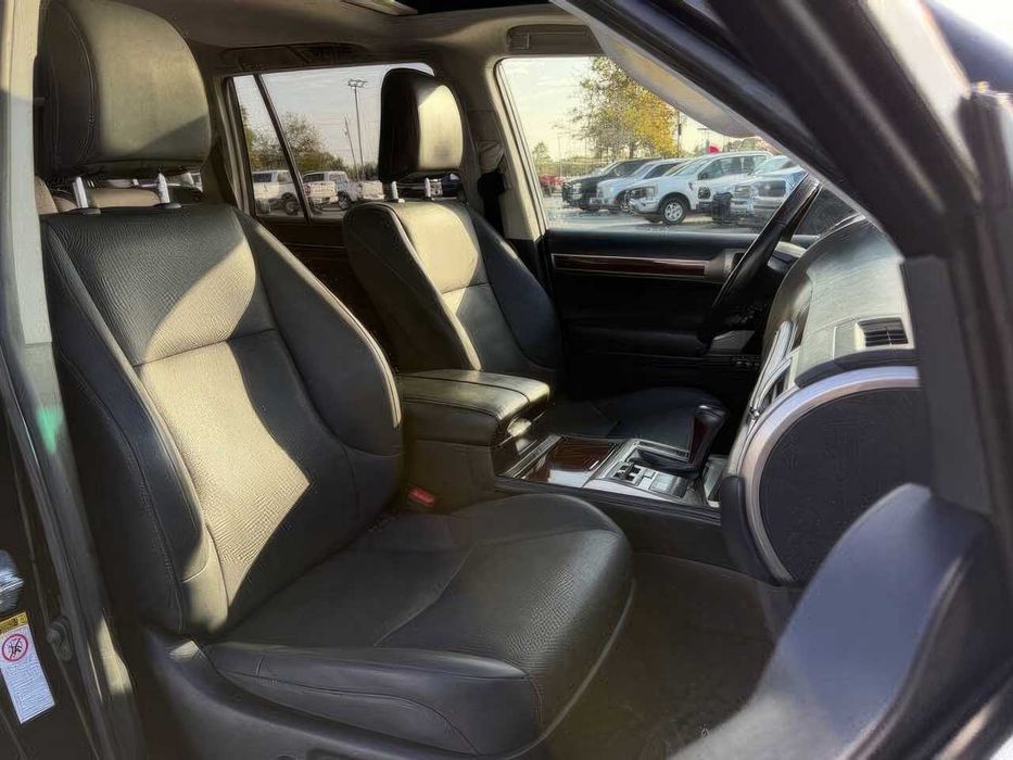 Lexus GX 460      2019