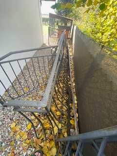 Balustrady zewnętrzne metalowe.