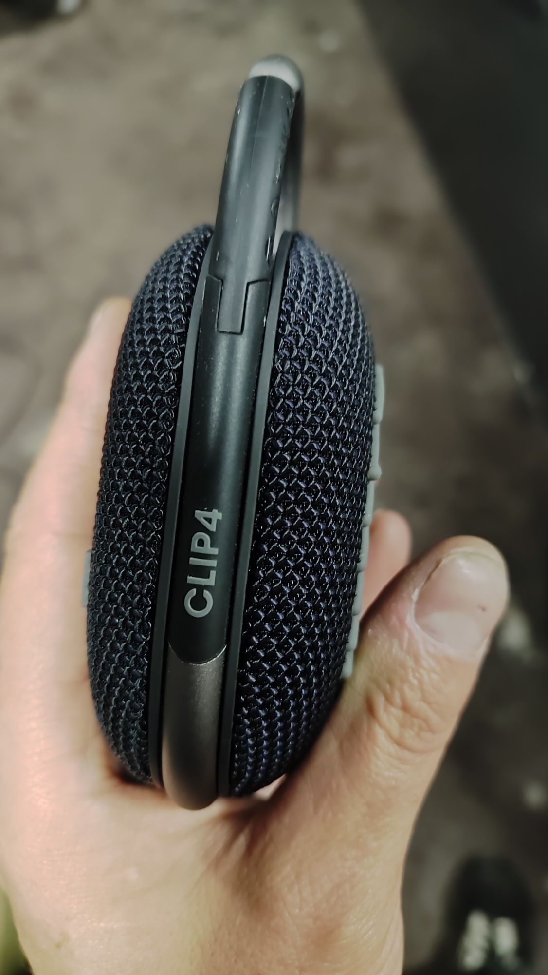 Głośnik bezprzewodowy Bluetooth JBL Clip 4.