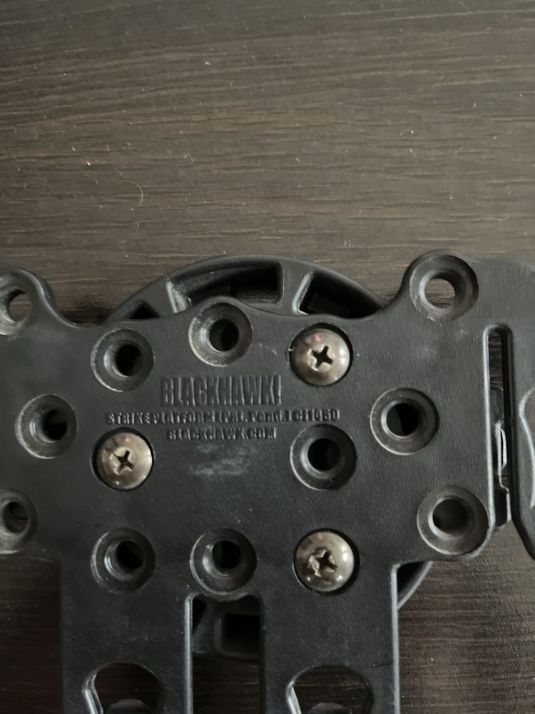 Blackhawk adapter do kabury