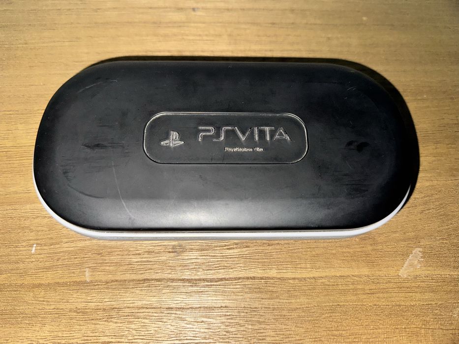 3 Jogos s caixa PSP / Bolsa PSP / Case PS Vita /Pelicula Ecrã para PSP