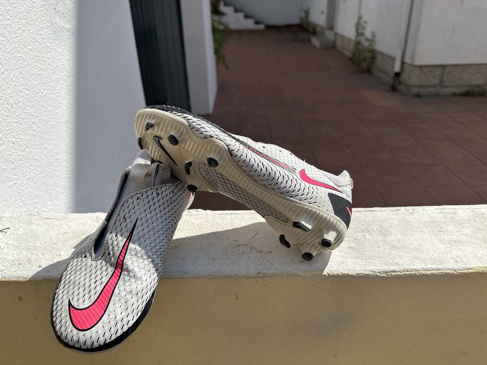 Chuteira nike phantom
