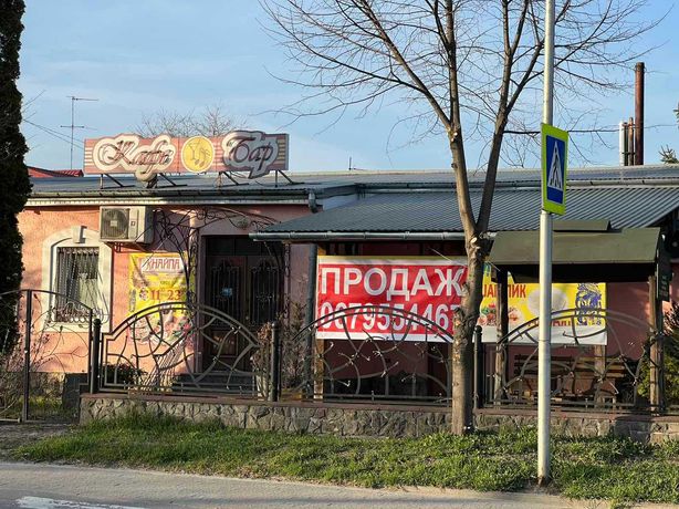 Продаж фасадного комерційного приміщення по вул. Шевченка, 224