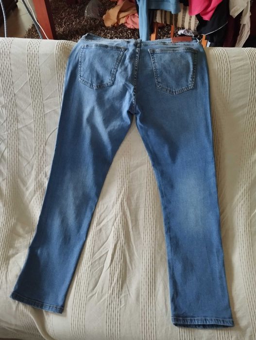 Calças de ganga elásticas núm. 40