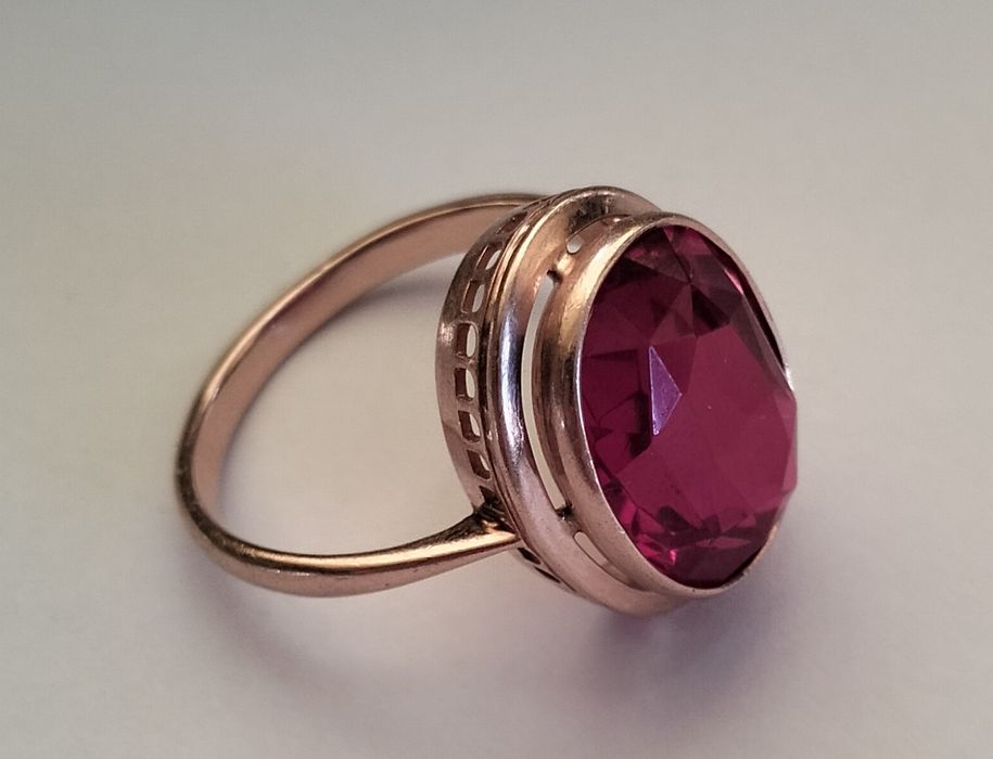Кольцо с рубином золото 583 пробы СССР