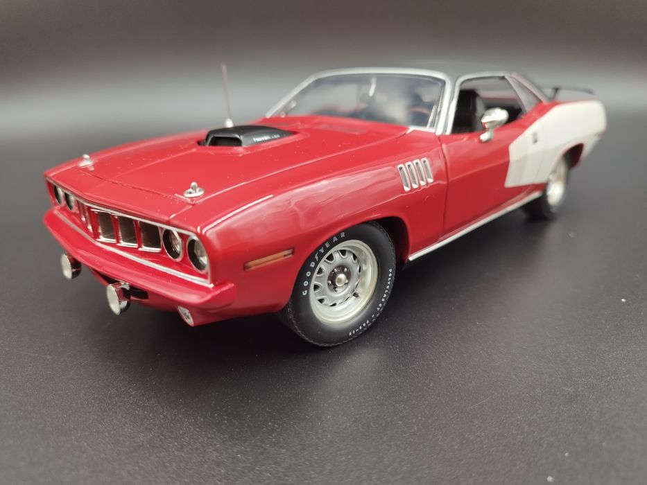 1:18 ACME 1971 Plymouth Hemi BarraCuda model limit 470/1230