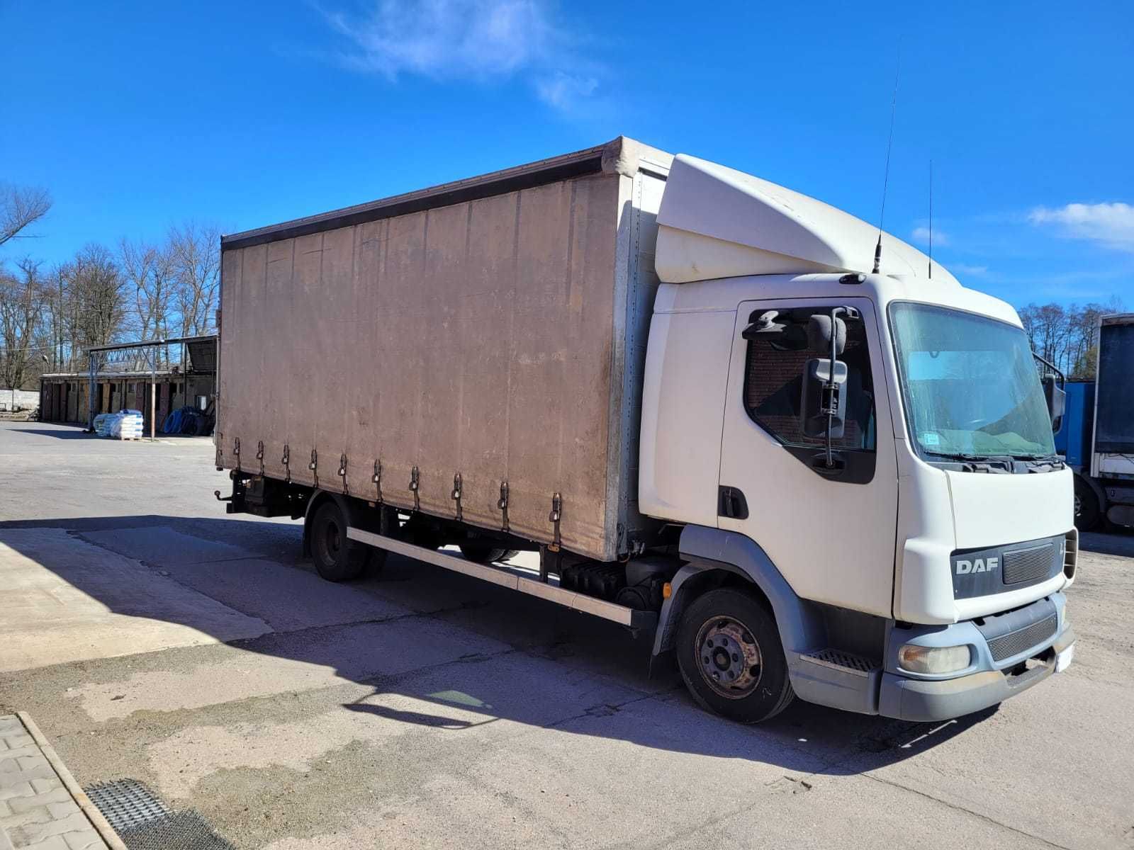 DAF AE45 LF winda plandeka przebieg 235 tys